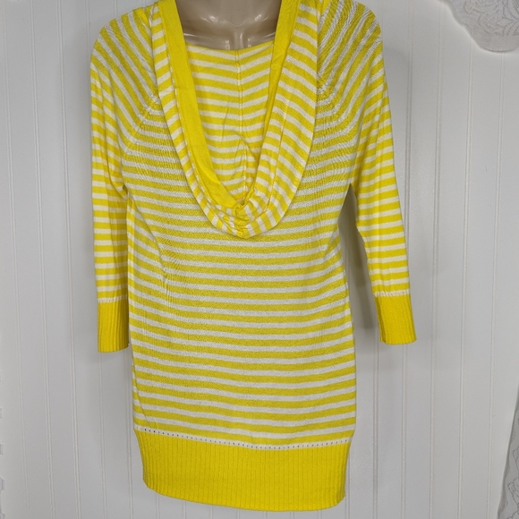 GAP Yellow Striped Hooded Lightweight Sweater Sz M - Picture 5 of 9